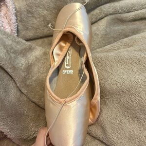 Freed of London NWOT condition supper beautiful C pro special